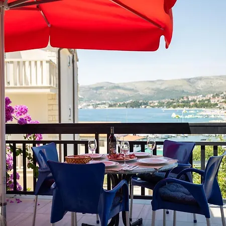Marina Bed and breakfast *