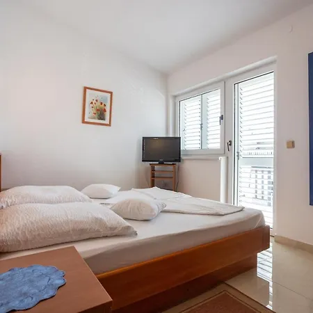 Marina Bed and breakfast *