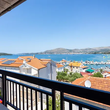 Bed and breakfast Marina *