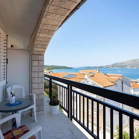Marina * Okrug Gornji
